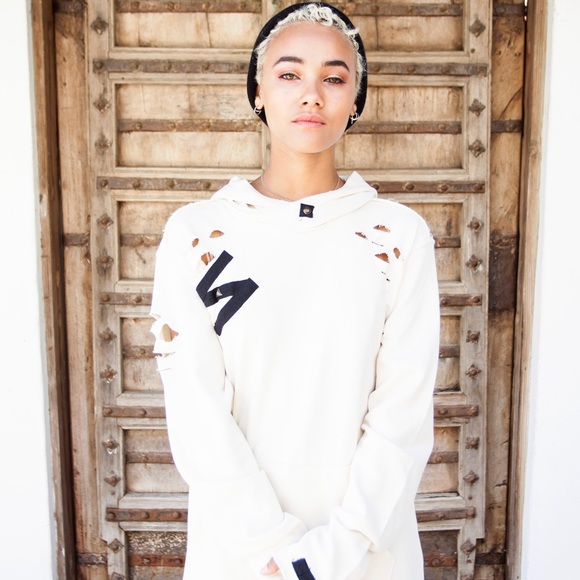 🔶FALL SALE: DISCOUNTS OFF ENTIRE CLOSET🔶 - Picture 4 of 16